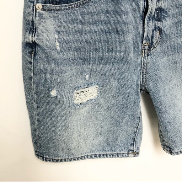 Gap Distressed 7 Inch High Rise Jean Shorts Sz 26 - Picture 3 of 13